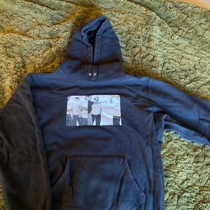 Supreme hoodie. Comes with bag and sticker.